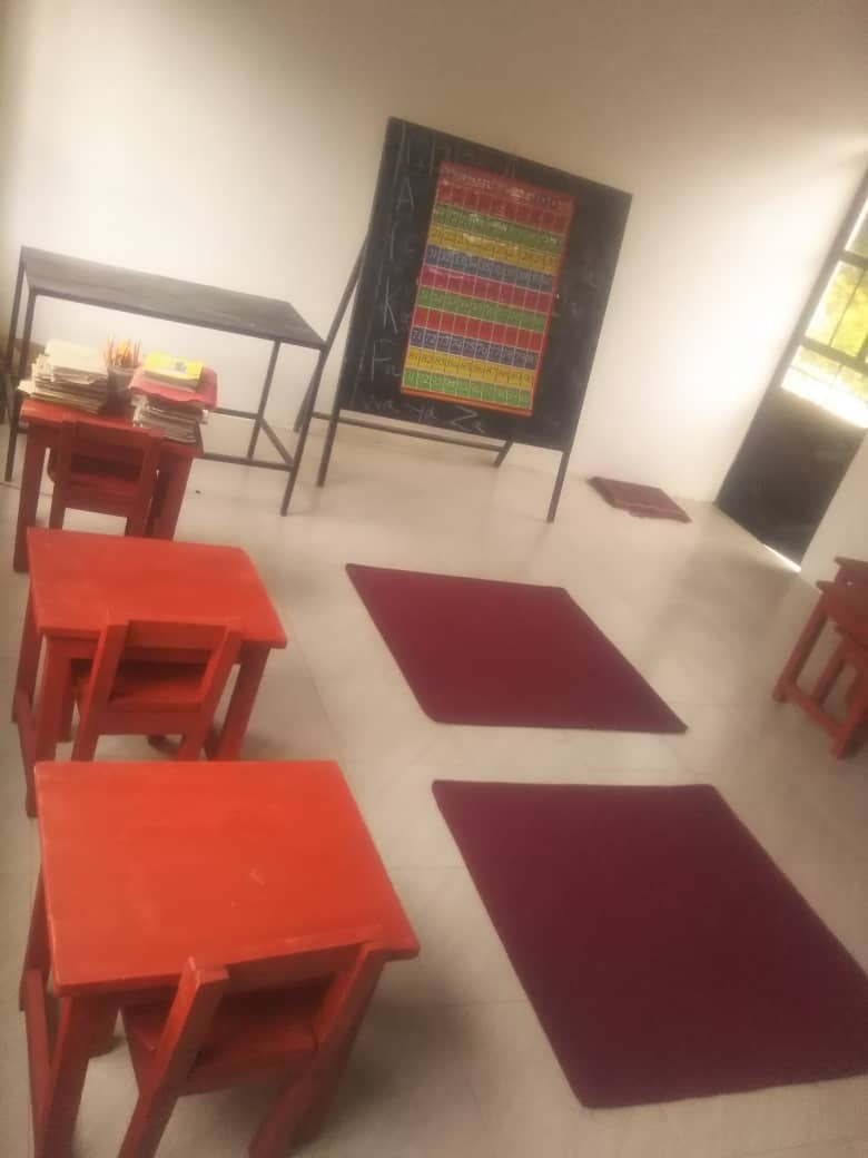 picture of inside of classroom